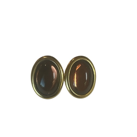 Vintage-Inspired Oval Stud Earrings – Brown Cat’s Eye Look | Gold-Tone Setting - Picture 1 of 5